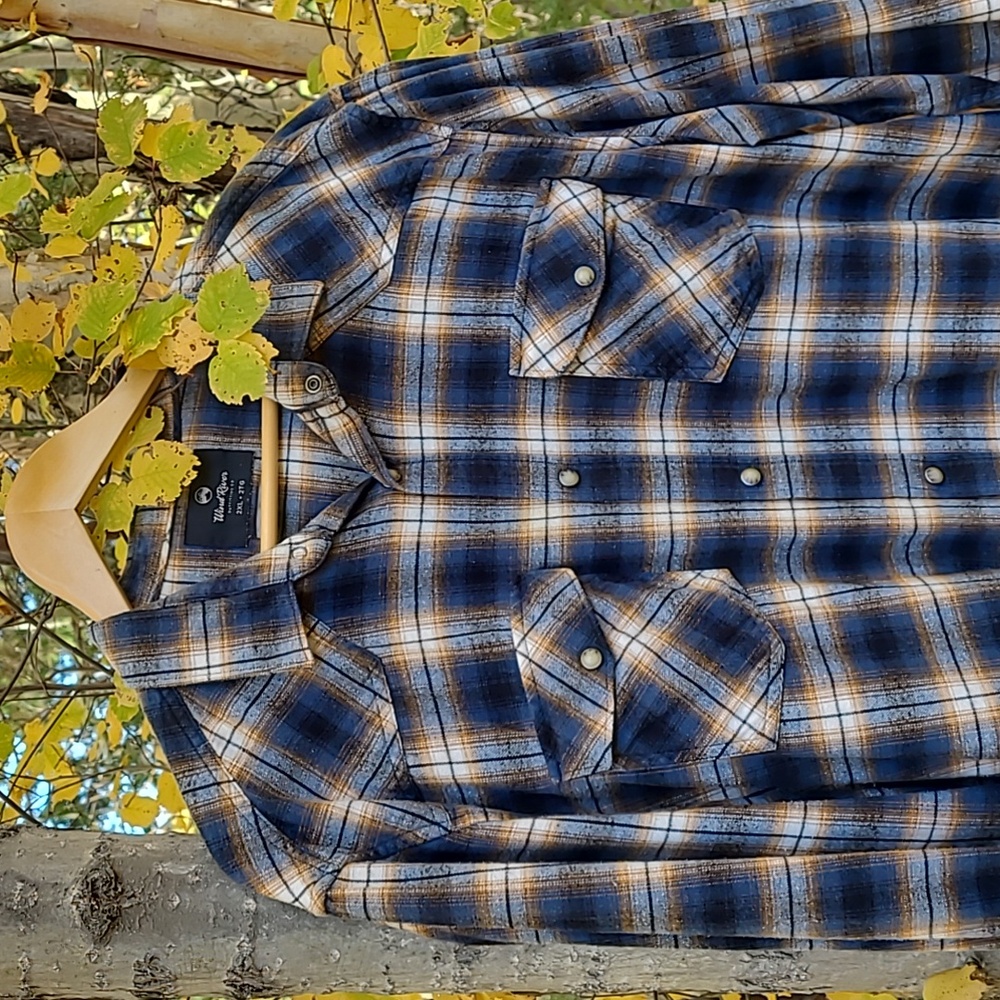 WIND RIVER Blue & Brown Plaid Shirt